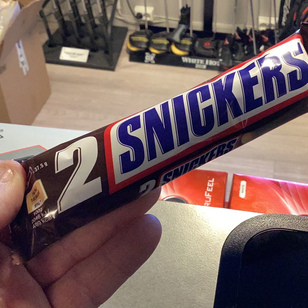 Sjokolade Snickers x2, Lions, Stratos, Twix