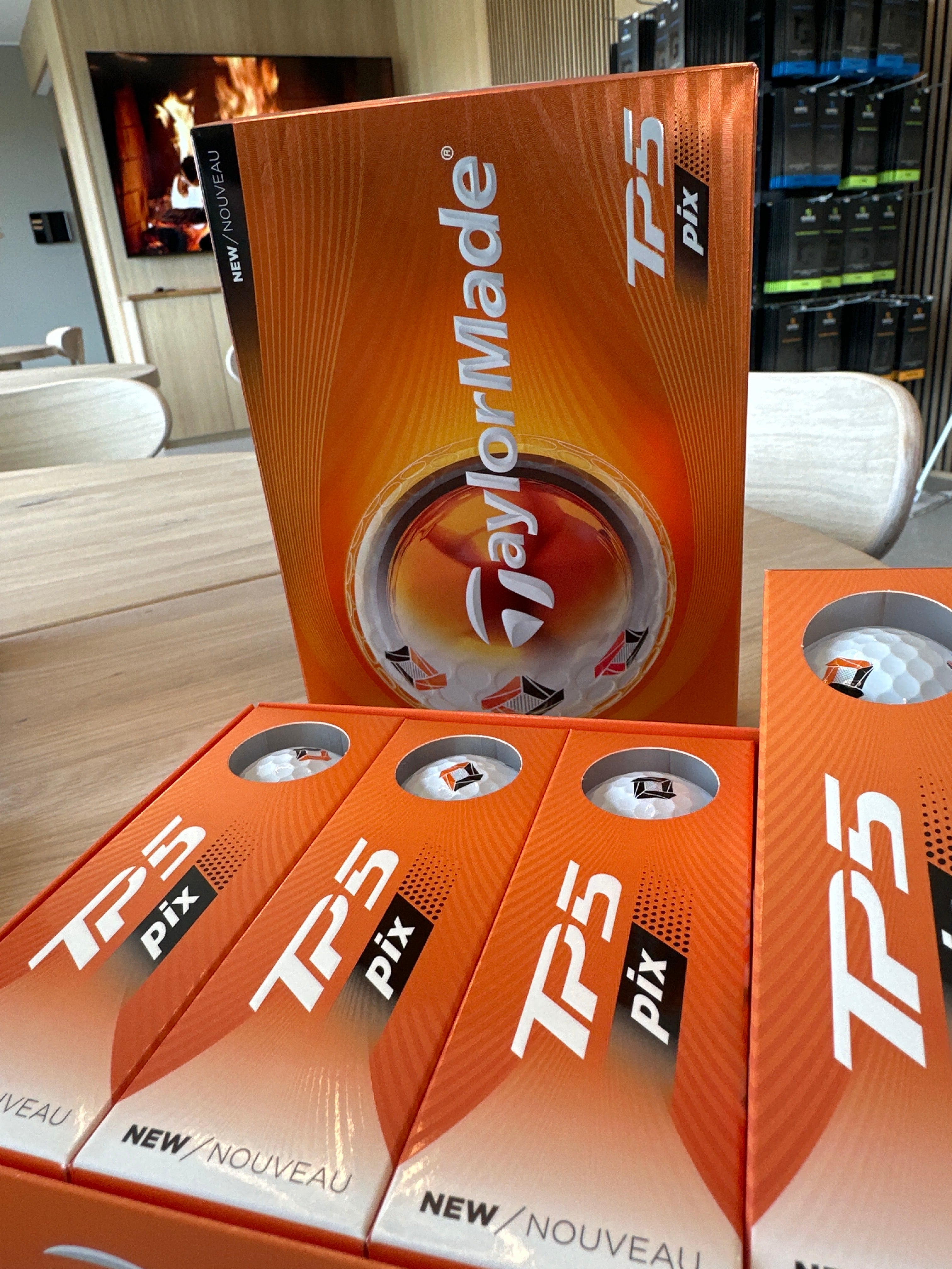 Taylormade TP5 pix
